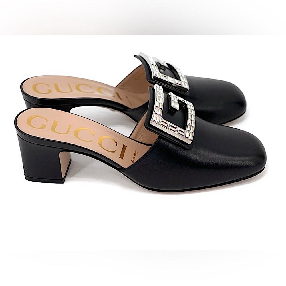 NEW GUCCI Madelyn Crystal G Leather
Mules Slides